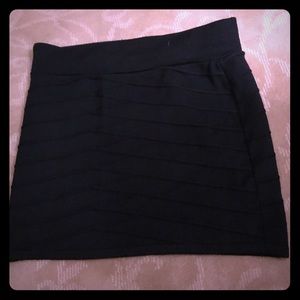 Black stripe pencil skirt